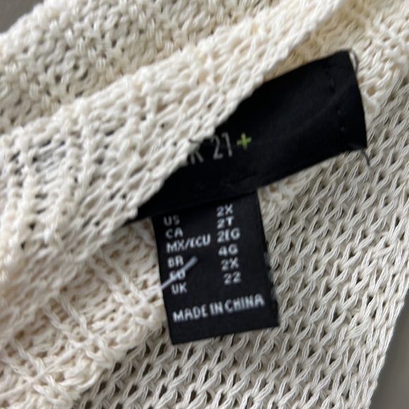 NWT Forever 21 Cream Knotted Sleeveless Top Size XXL - Picture 3 of 4